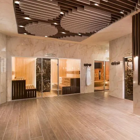 فندق Park & Spa Hotel Markovo ماركوفو