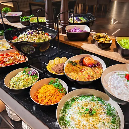 Park & Spa Hotel Markovo فندق 4*