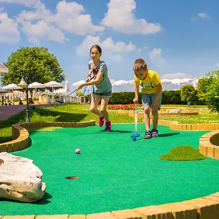 Ξενοδοχείο Park & 4*