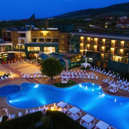 Hotel Park & Markovo