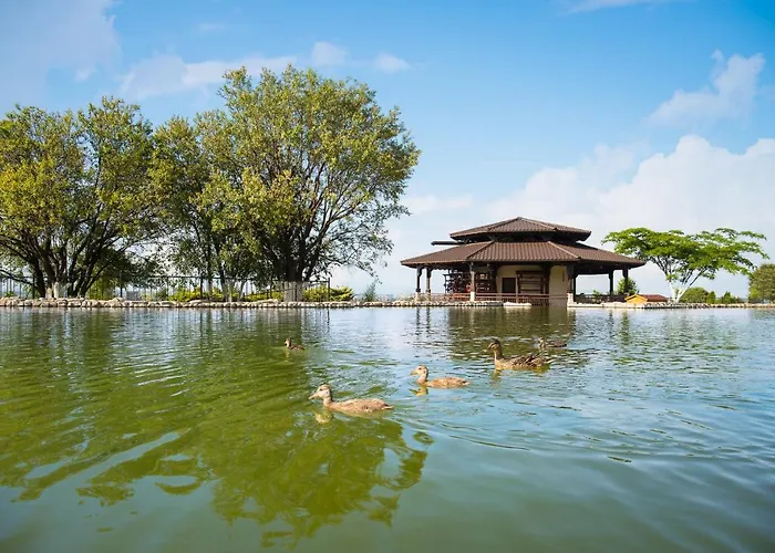 Хотел парк и