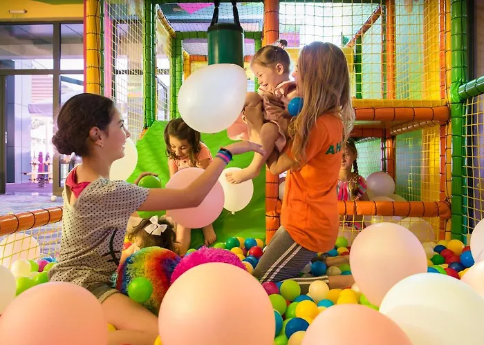 парк и Хотел 4*