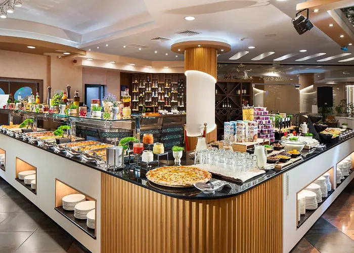 Хотел парк и Марково